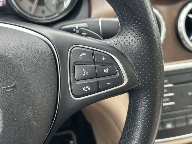 Used 2017 Mercedes-Benz GLA 250 4MATIC image 29