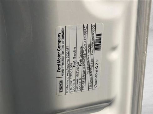 Used 2022 Ford Expedition Limited image 27