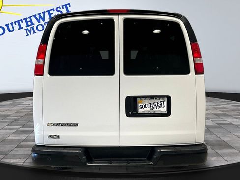 Used 2023 Chevrolet Express 3500 LS RWD image 6