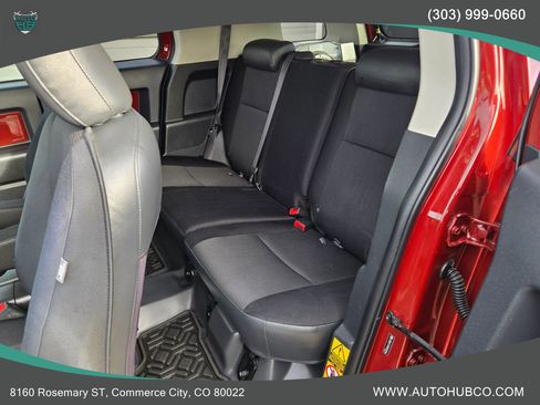 Used 2009 Toyota FJ Cruiser 4WD image 10