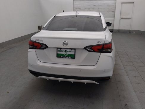 Used 2021 Nissan Versa SV FWD image 7