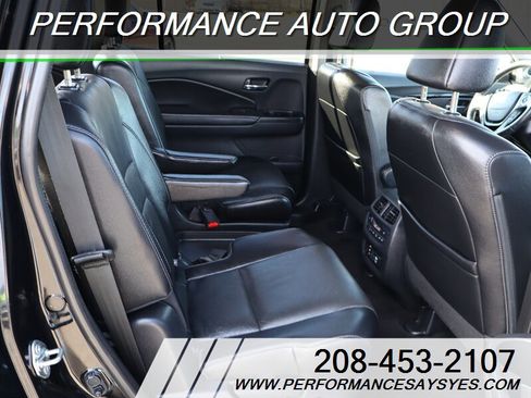 Used 2017 Honda Pilot Elite image 10