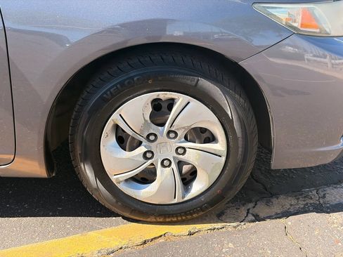 Used 2015 Honda Civic LX image 9