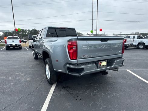Used 2026 Chevrolet Silverado 3500 High Country w/ Technology Package image 8
