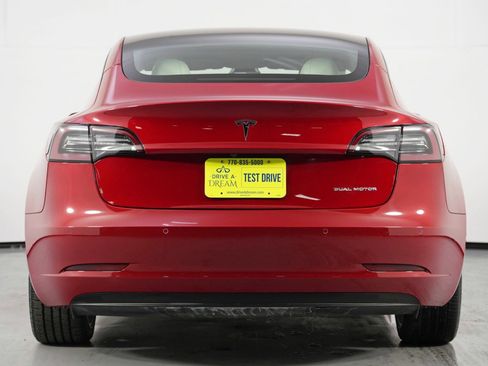 Used 2022 Tesla Model 3 Long Range image 11
