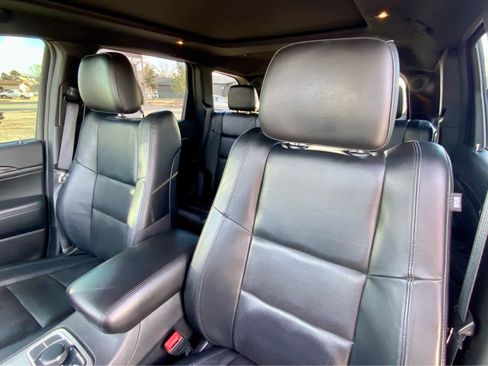 Used 2021 Jeep Grand Cherokee Limited w/ Luxury Group II image 27