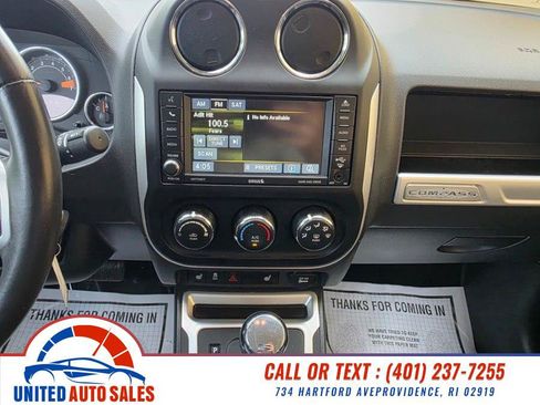 Used 2016 Jeep Compass Latitude AWD/4WD image 16