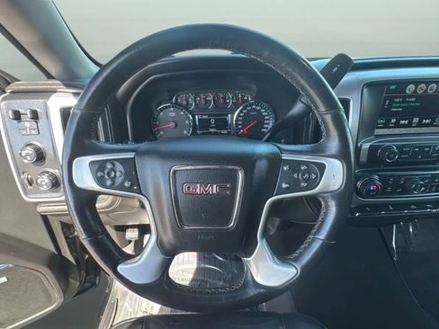 Used 2017 GMC Sierra 1500 SLT w/ SLT Premium Package AWD/4WD image 14