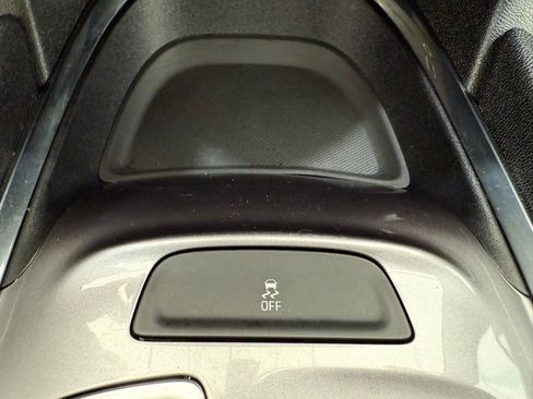 Used 2022 Chevrolet Malibu LT image 34