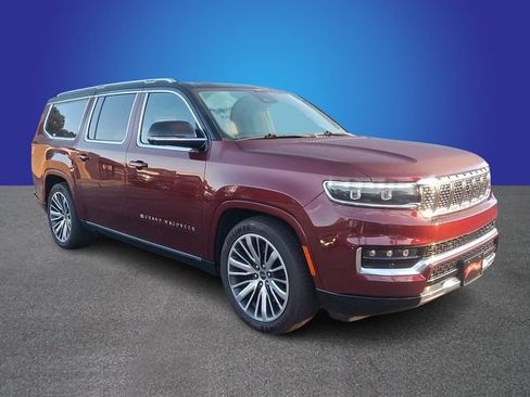 Used 2024 Jeep Grand Wagoneer L Series III AWD/4WD image 3