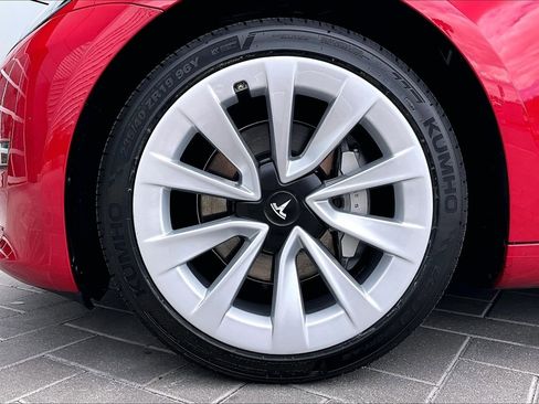 Used 2023 Tesla Model 3 Standard Range RWD image 8