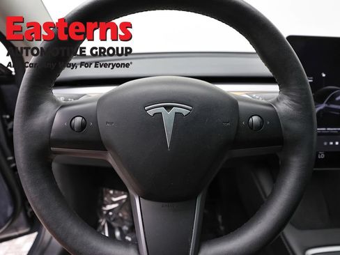 Used 2022 Tesla Model 3 Long Range AWD/4WD image 10