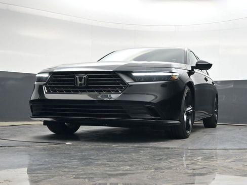 Used 2024 Honda Accord Sport image 27