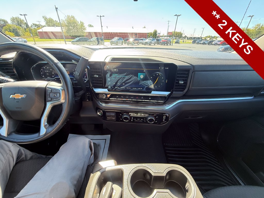 Used 2023 Chevrolet Silverado 1500 LT w/ Safety Package AWD/4WD image 24