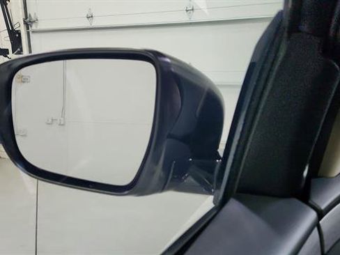 Certified 2024 Nissan Murano SV w/ SV Midnight Edition Package image 13