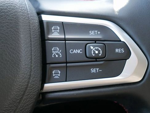 Used 2022 Jeep Compass Trailhawk w/ Trailhawk Elite Group image 26