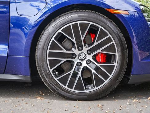 Used 2021 Porsche Taycan 4S w/ Premium Package AWD/4WD image 9