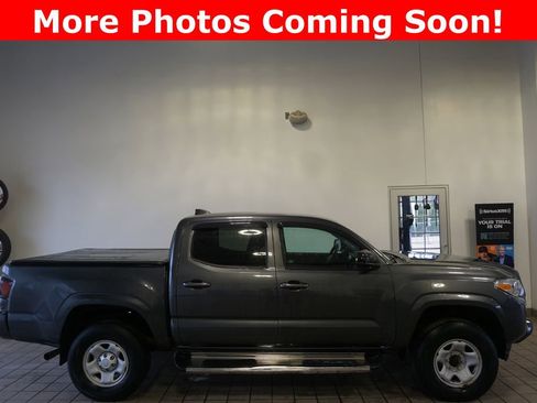 Used 2021 Toyota Tacoma SR AWD/4WD image 2