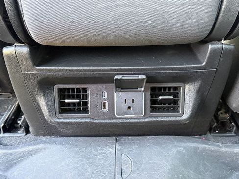 Used 2025 Chevrolet Silverado 2500 LT AWD/4WD image 28
