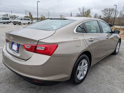 Used 2024 Chevrolet Malibu LT image 22
