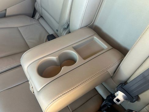 Used 2011 Honda Pilot EX-L image 33