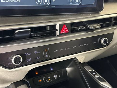 Used 2025 Kia Sorento X-Line EX AWD/4WD image 18