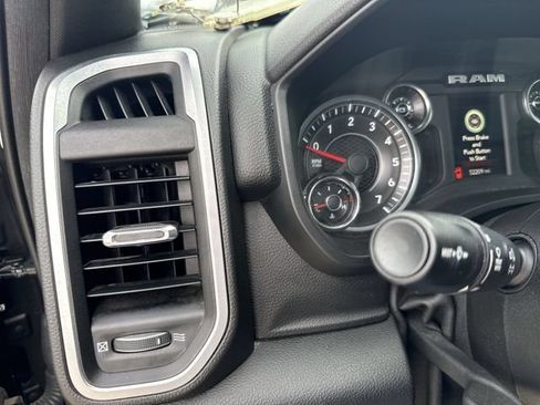 Used 2021 RAM 1500 Lone Star RWD image 10