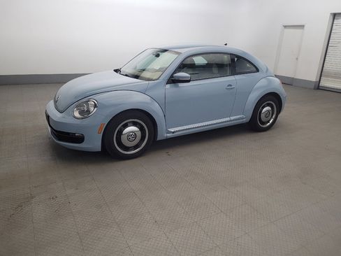 Used 2014 Volkswagen Beetle 1.8T FWD image 2
