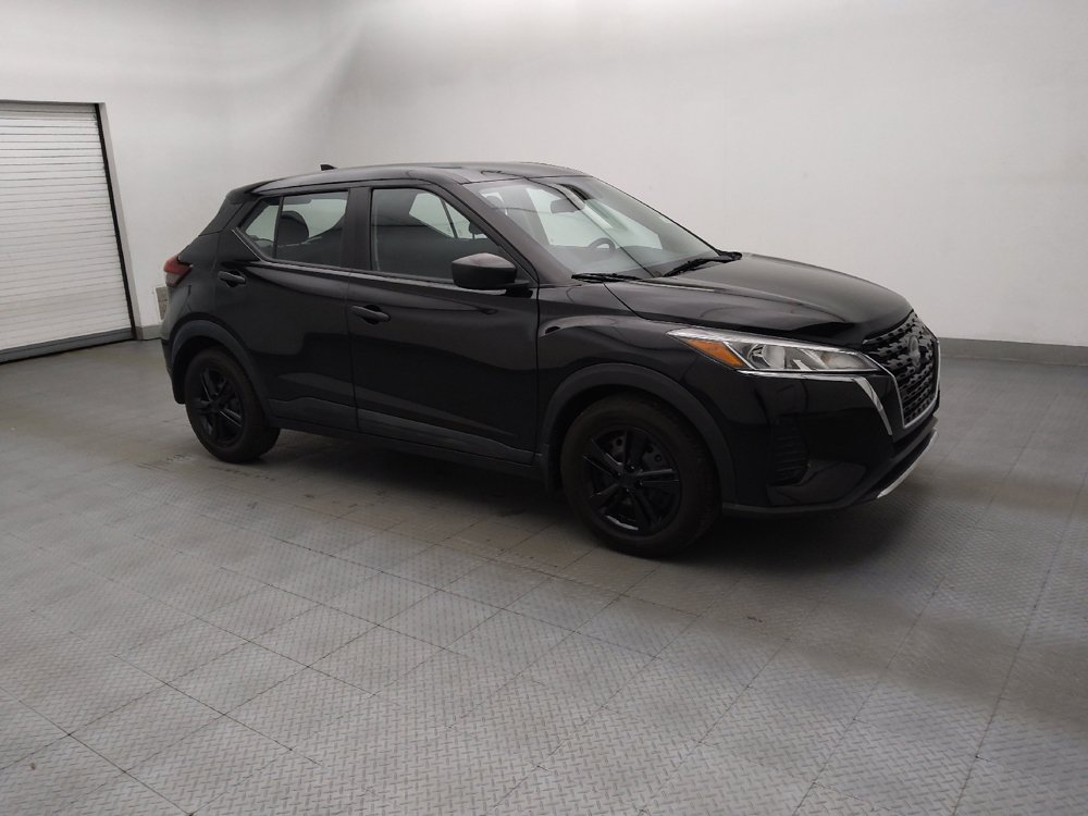 Used 2022 Nissan Kicks S FWD image 11