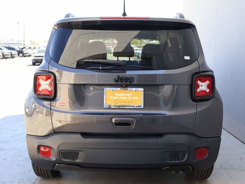 Used 2020 Jeep Renegade Altitude image 4