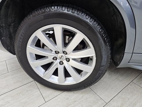 Used 2016 Volvo XC90 T6 Momentum w/ Momentum Plus Package image 43