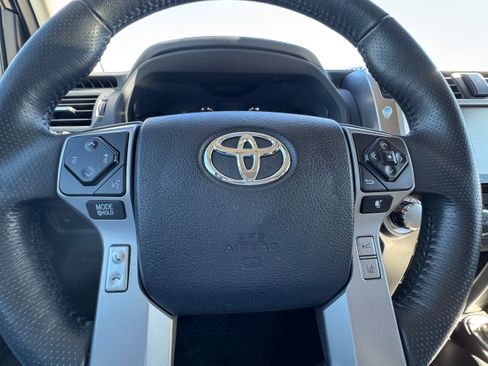 Used 2020 Toyota 4Runner SR5 Premium w/ Moonroof Package image 27