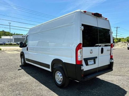 Used 2023 RAM ProMaster 2500 FWD image 5