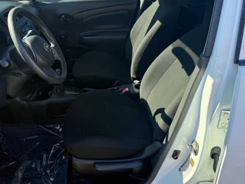 Used 2012 Nissan Versa S w/ Cruise Control Pkg image 12