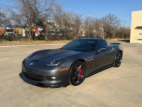 Used 2011 Chevrolet Corvette Grand Sport w/ Preferred Equipment Group image 2