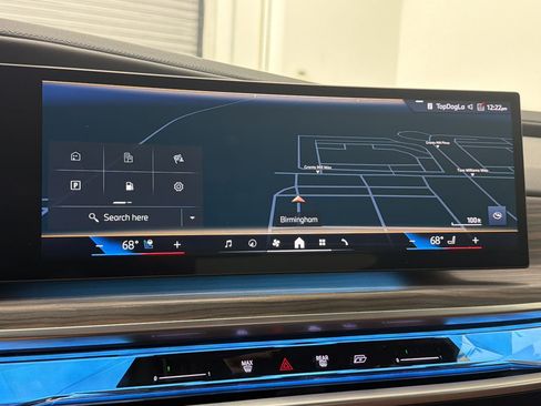 Used 2023 BMW 760i xDrive w/ Luxury Rear Seating Package AWD/4WD image 20