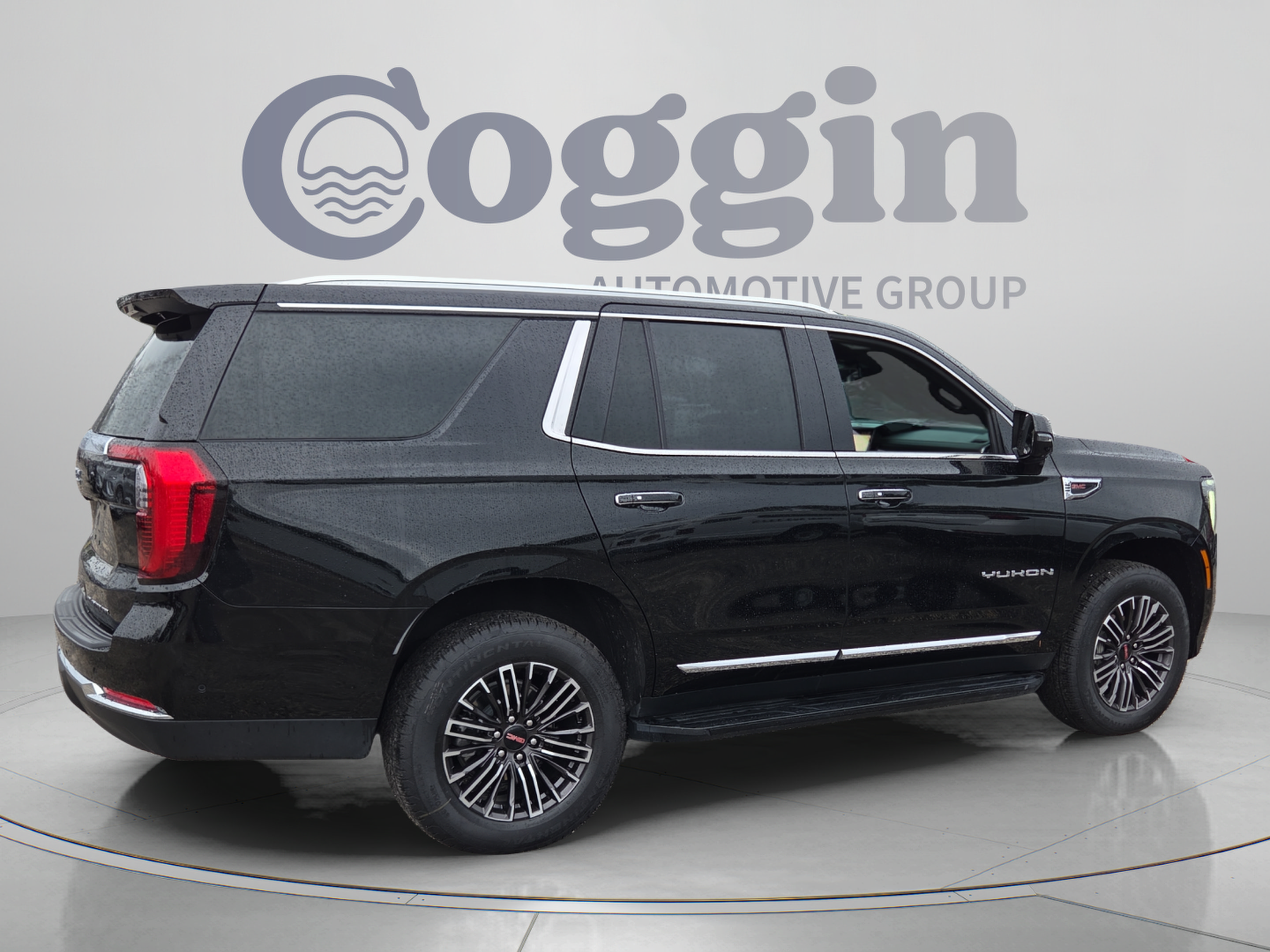 Used 2025 GMC Yukon Elevation AWD/4WD image 5