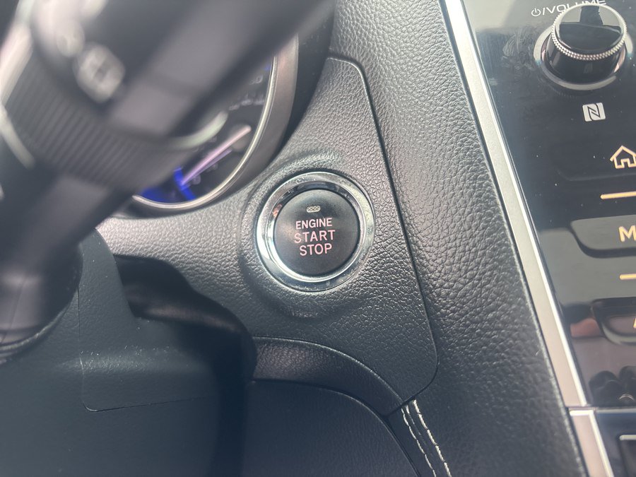 Used 2019 Subaru Outback 2.5i Limited AWD/4WD image 19
