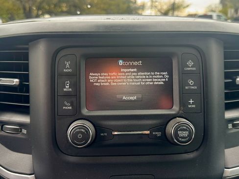 Used 2020 RAM 2500 Big Horn image 35