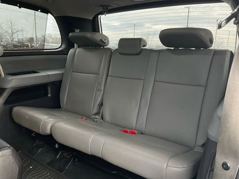 Used 2015 Toyota Sequoia Platinum image 25