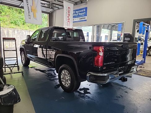 Used 2025 Chevrolet Silverado 2500 LT w/ All Star Edition AWD/4WD image 7