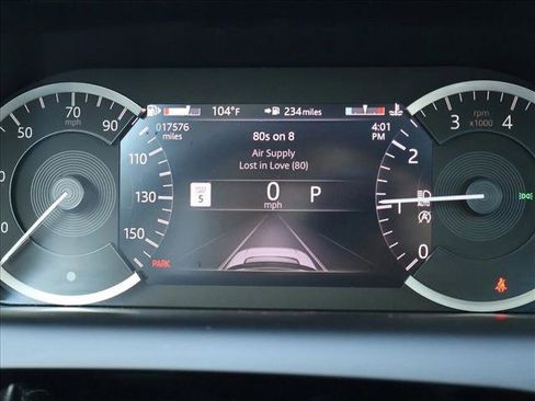Used 2023 Land Rover Discovery Sport SE R-Dynamic AWD/4WD image 15