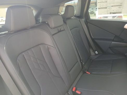 New 2025 BMW X3 xDrive30i w/ Premium Package image 12