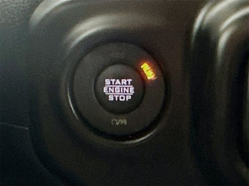 Used 2023 Jeep Wrangler Altitude image 27