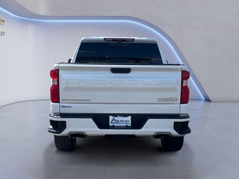 Used 2024 Chevrolet Silverado 1500 High Country w/ High Country Premium Package AWD/4WD image 4