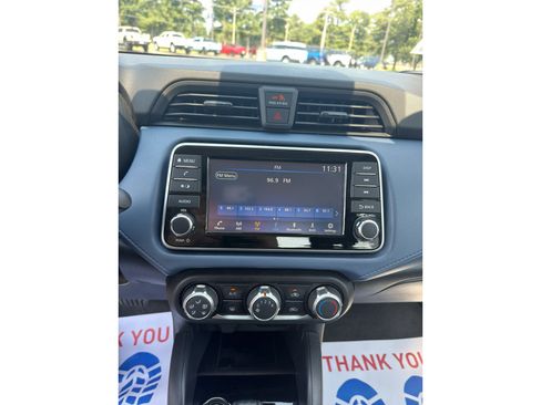 Used 2025 Nissan Versa SV FWD image 16