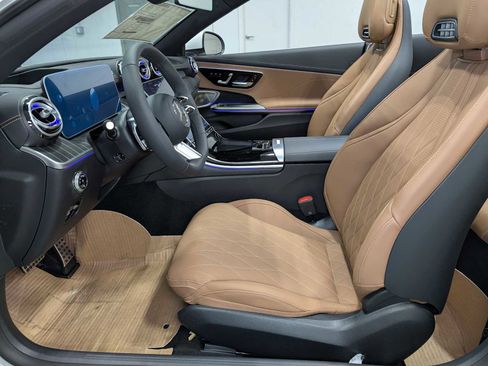 Used 2026 Mercedes-Benz CLE 450 4MATIC Cabriolet image 7