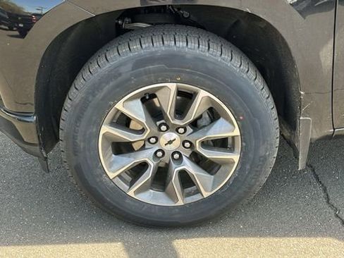 Used 2019 Chevrolet Silverado 1500 RST AWD/4WD image 8