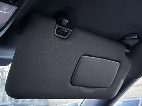 Used 2025 Subaru Forester Touring image 30