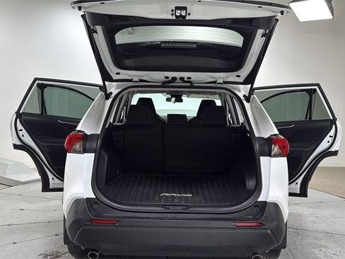 Certified 2025 Toyota RAV4 LE image 16